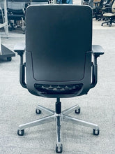 Load image into Gallery viewer, Steelcase Amia Task Chair